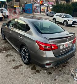 نیسان سێنترا